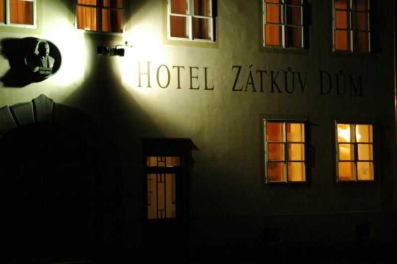 Hotel Zatkuv Dum Ceske Budejovice Extérieur photo